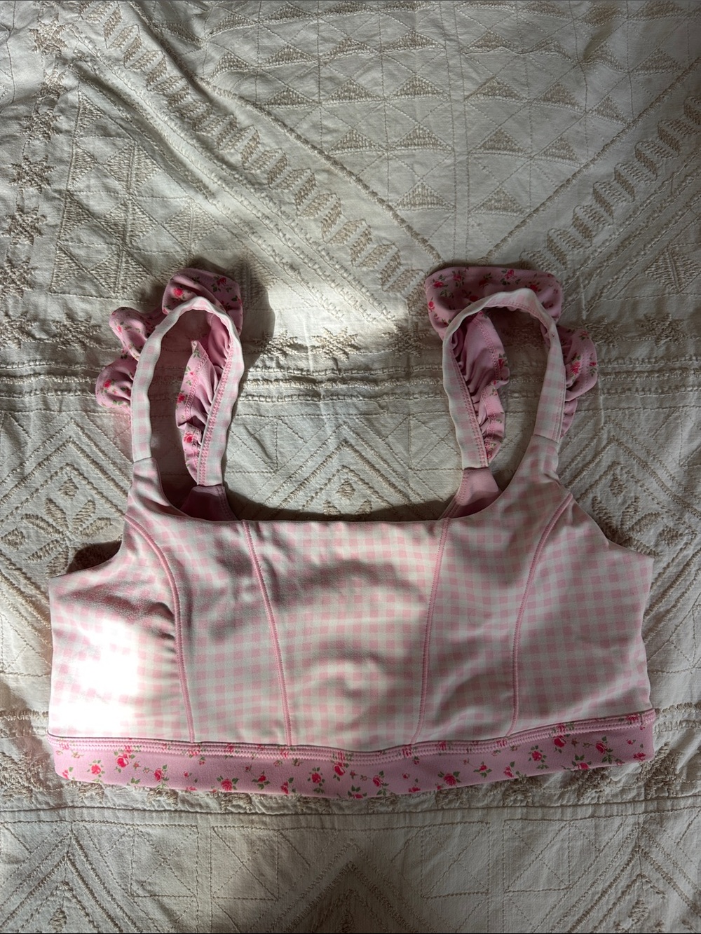 Blogilates Women's Ruffle Corset Sports Bra - Pink Gingham